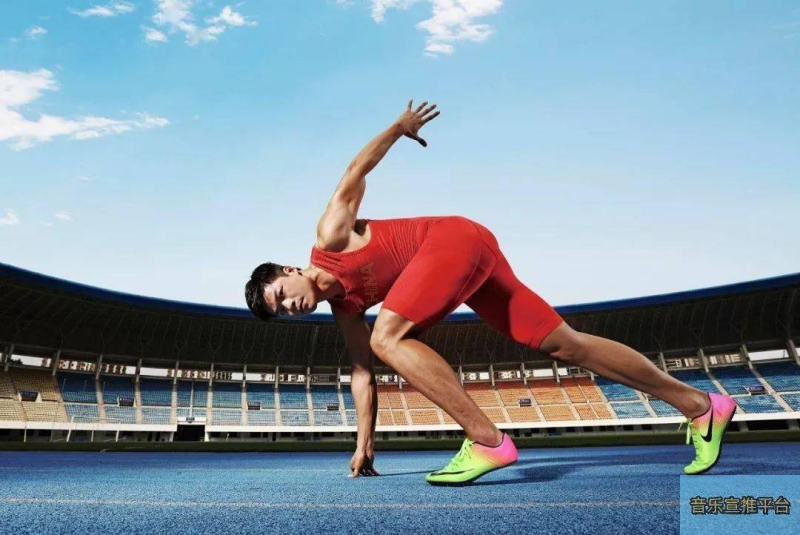 电竞粉丝大会吸引数万观众